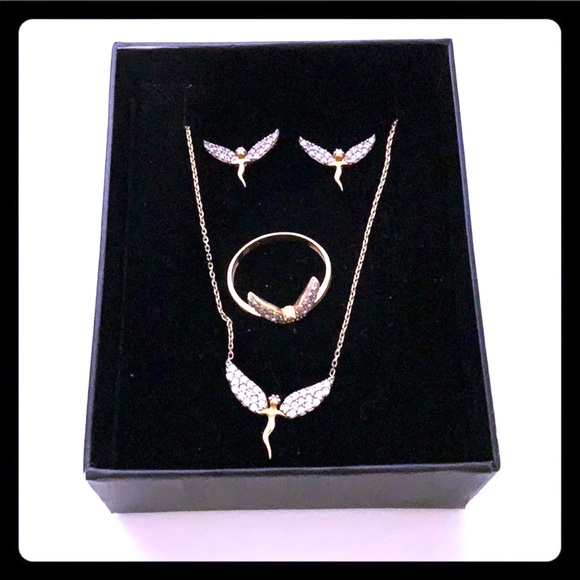 Jewelry - SOLD - 18k gold brand new set